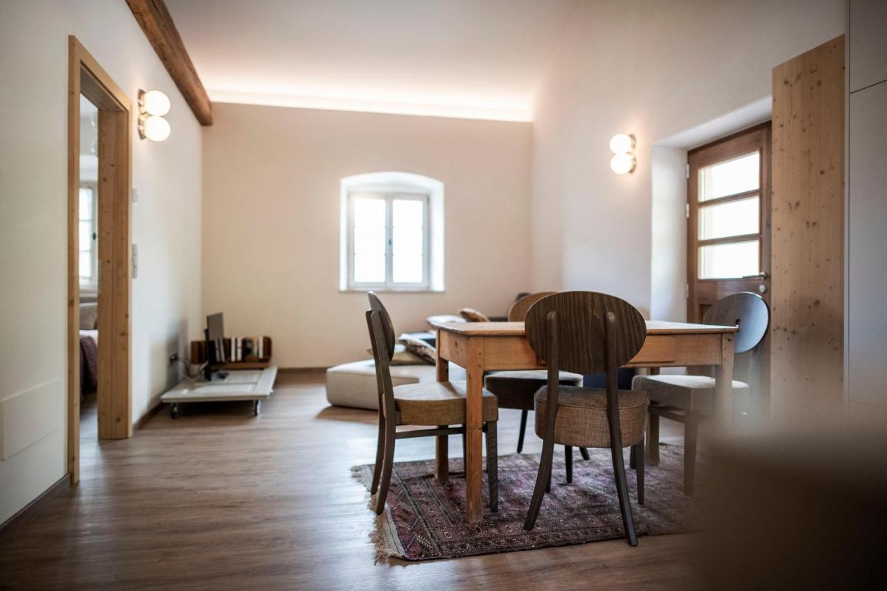 Weingut Kornell - Schafferhaus Cosmas Und Zeder Apartment แตร์ลาโน ภายนอก รูปภาพ