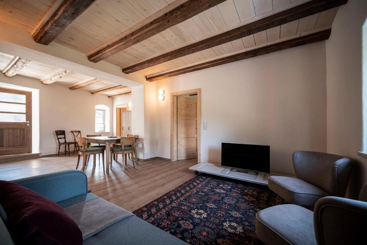 Weingut Kornell - Schafferhaus Cosmas Und Zeder Apartment แตร์ลาโน ภายนอก รูปภาพ