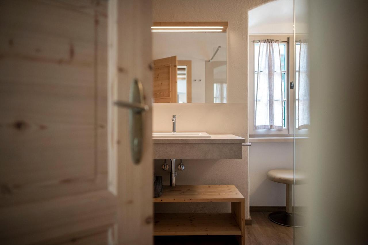 Weingut Kornell - Schafferhaus Cosmas Und Zeder Apartment แตร์ลาโน ภายนอก รูปภาพ